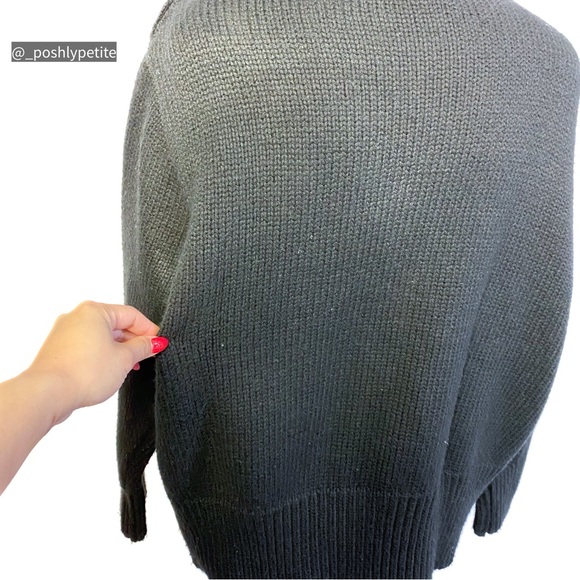 Zara knit small black mock neck button sweater - Picture 5 of 16